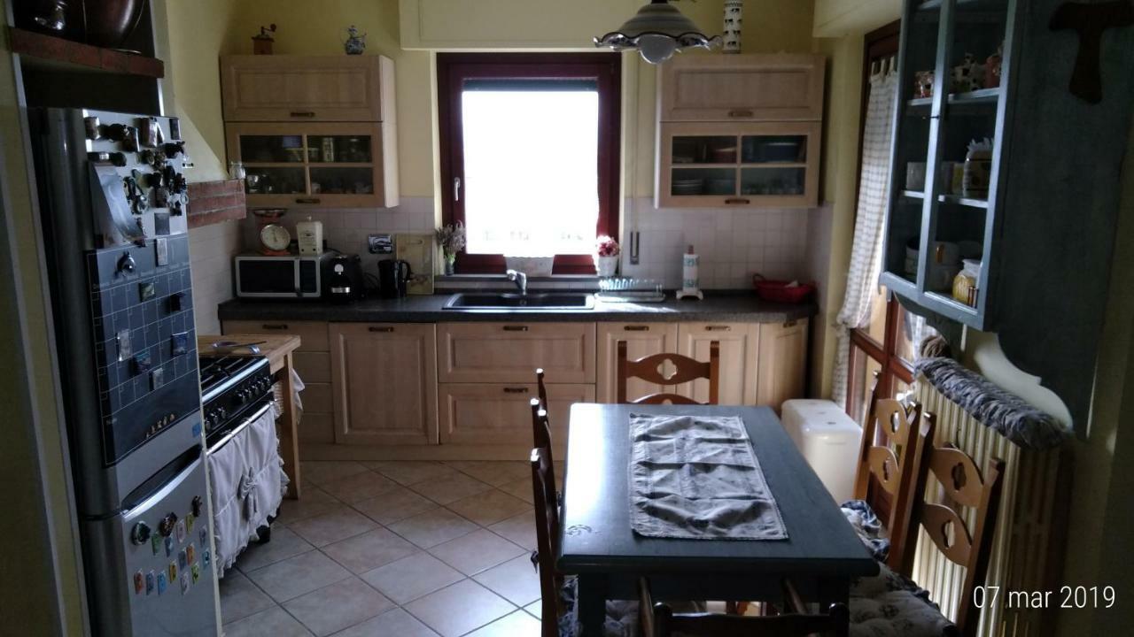 Residenza Montevile Di Spaccini Gabriella Понте Сан Джовани Екстериор снимка